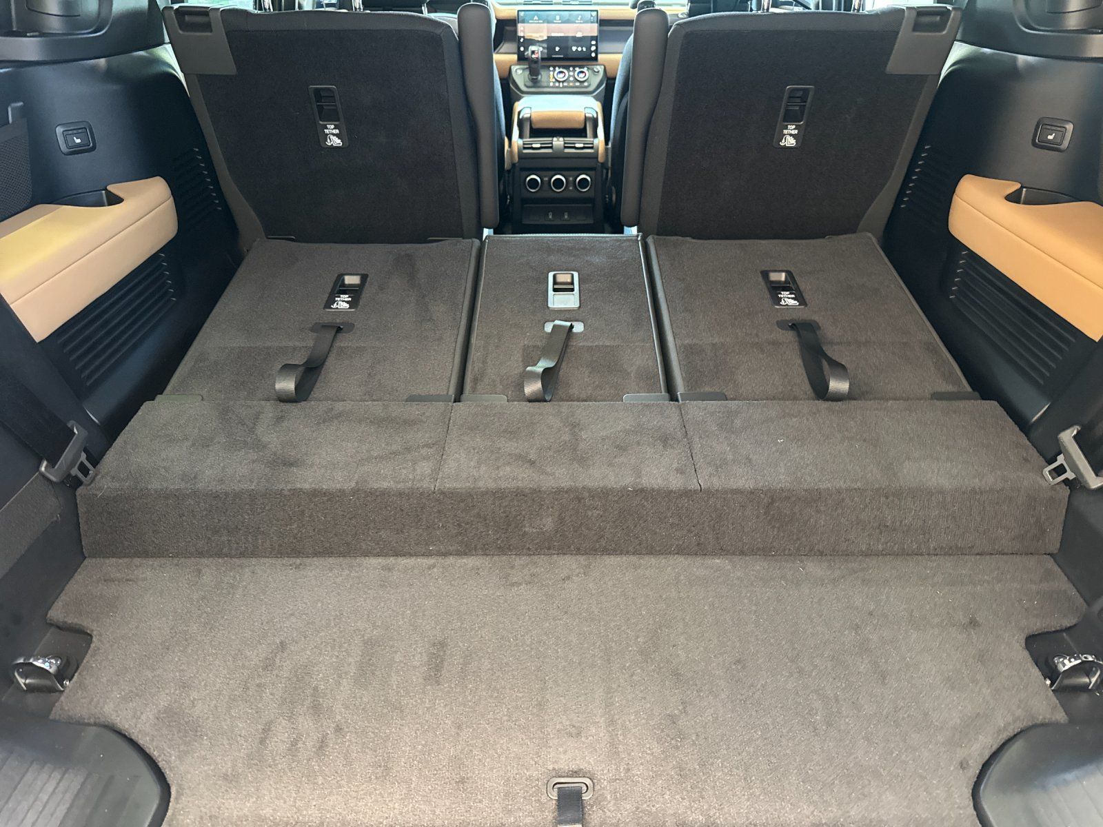 2026 Land Rover Defender 130 X — foto completa 15 de 28