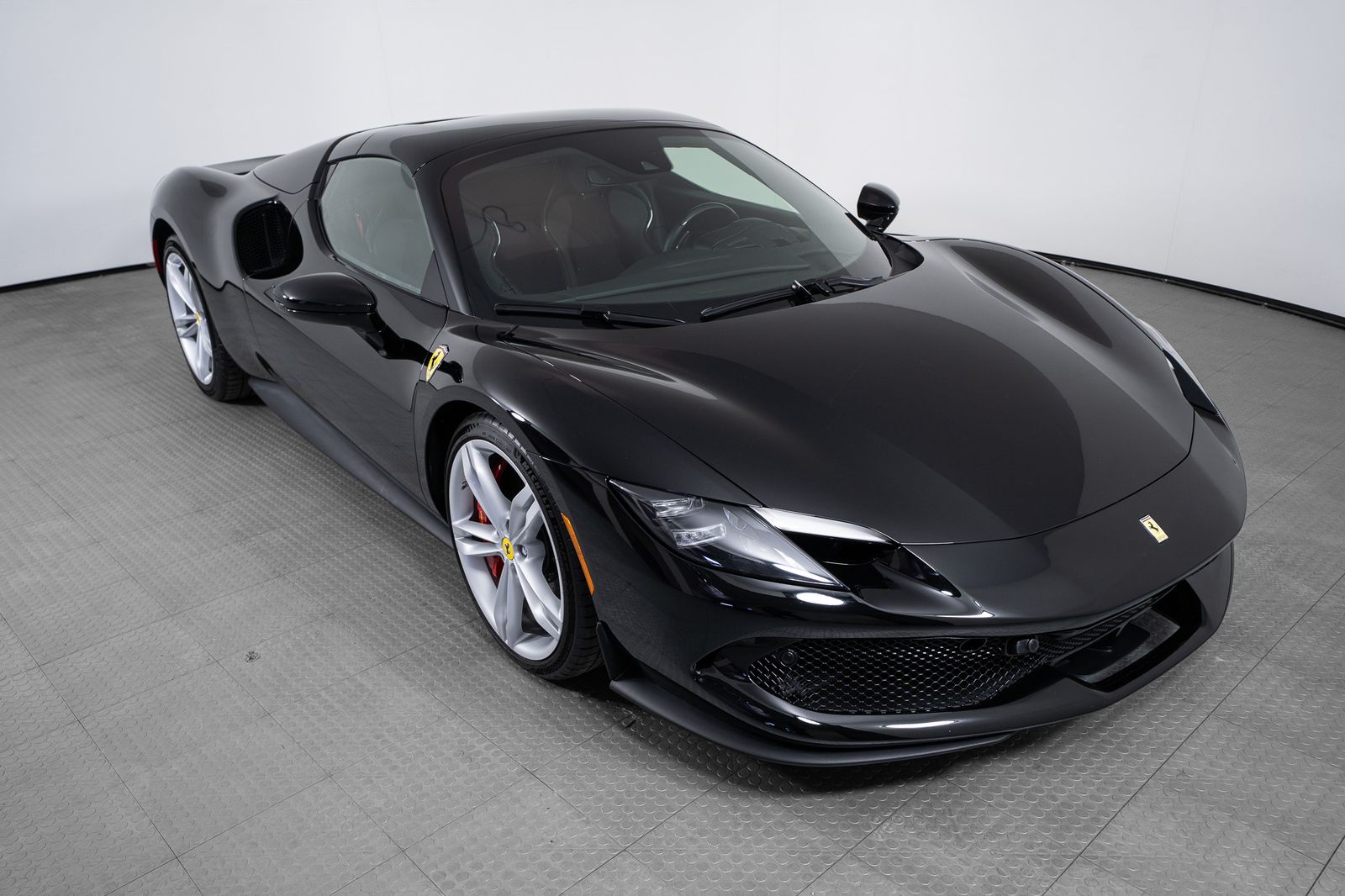 2024 Ferrari 296 GTS — full photo 42 of 46