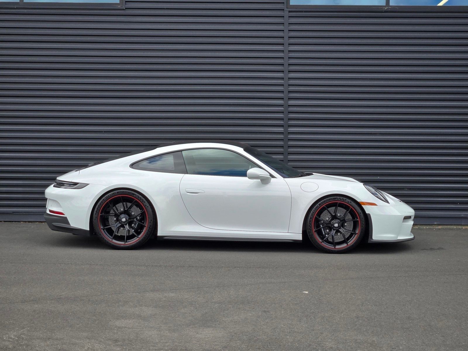 2022 Porsche 911 GT3 — full photo 8 of 27