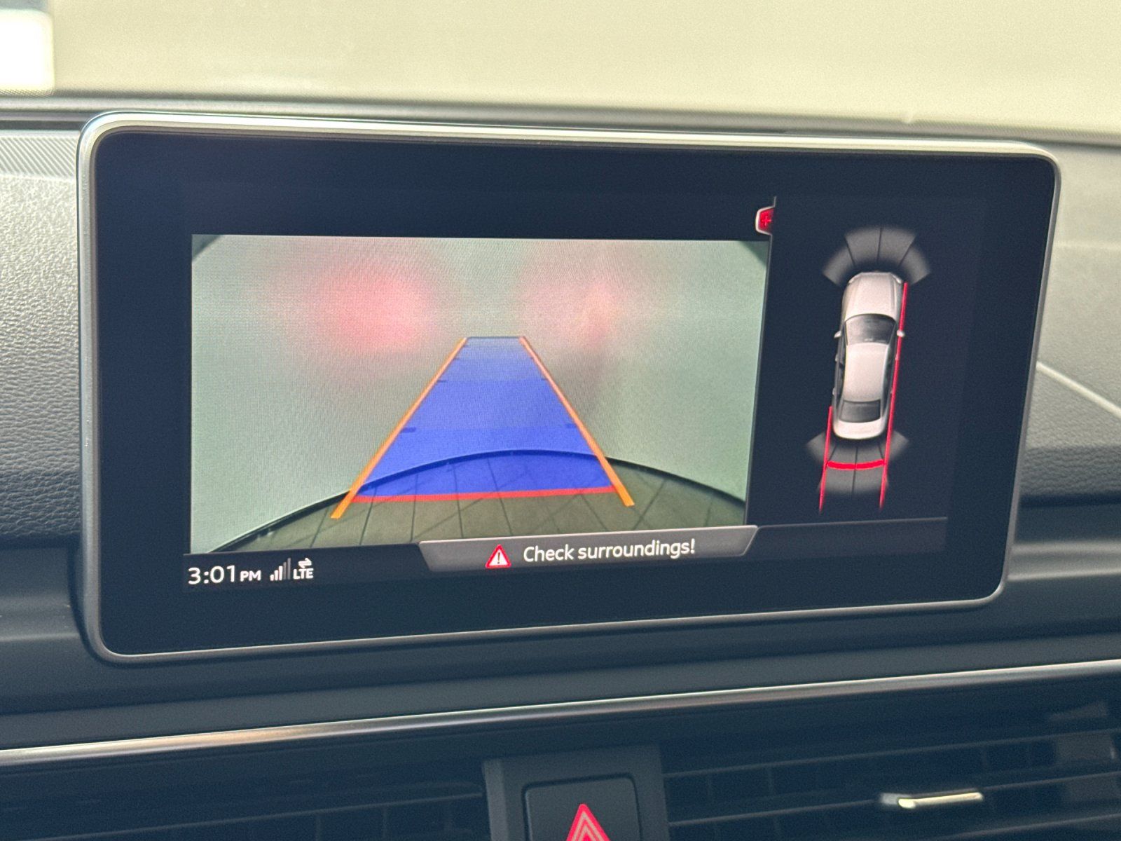 2018 Audi A4 2.0T Premium Plus — full photo 19 of 28