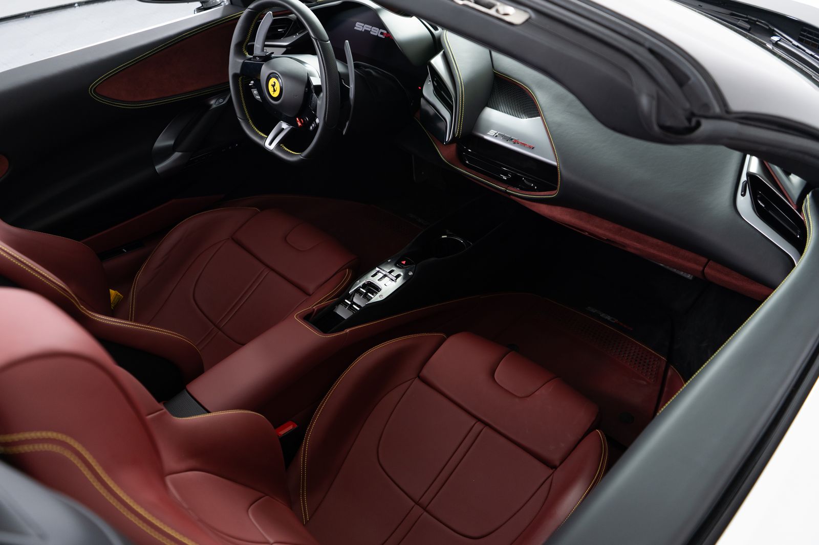 2024 Ferrari SF90 Spider — full photo 50 of 51