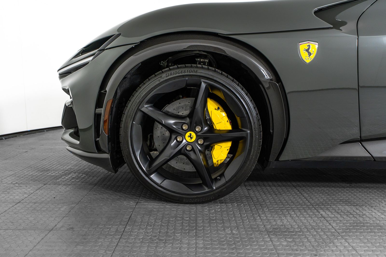 2025 Ferrari Purosangue — foto completa 9 de 66