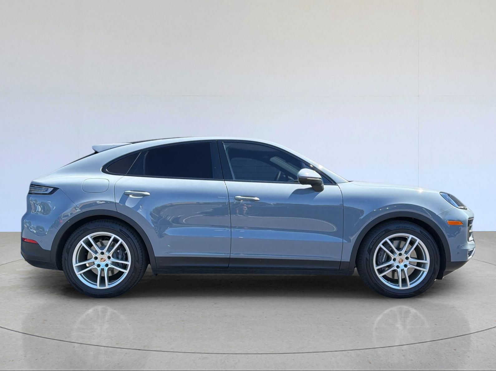 2026 Porsche Cayenne Coupe Base — foto completa 10 de 29