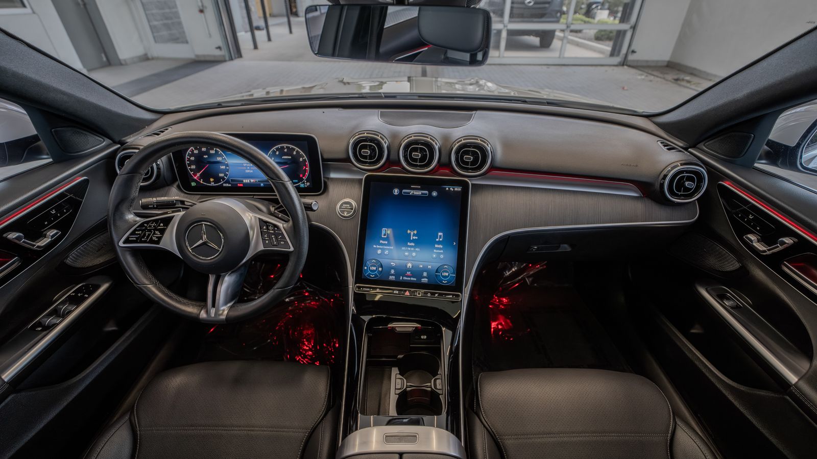 2024 Mercedes-Benz C-Class C 300 — foto completa 8 de 34