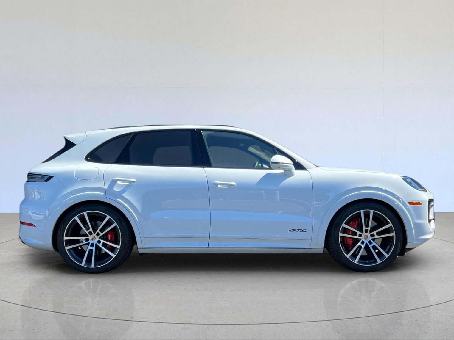 2026 Porsche Cayenne GTS — foto completa 10 de 30