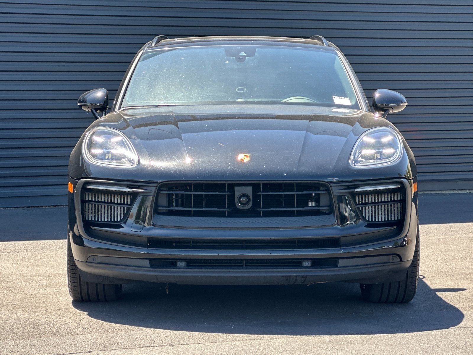 2024 Porsche Macan S — full photo 11 of 27