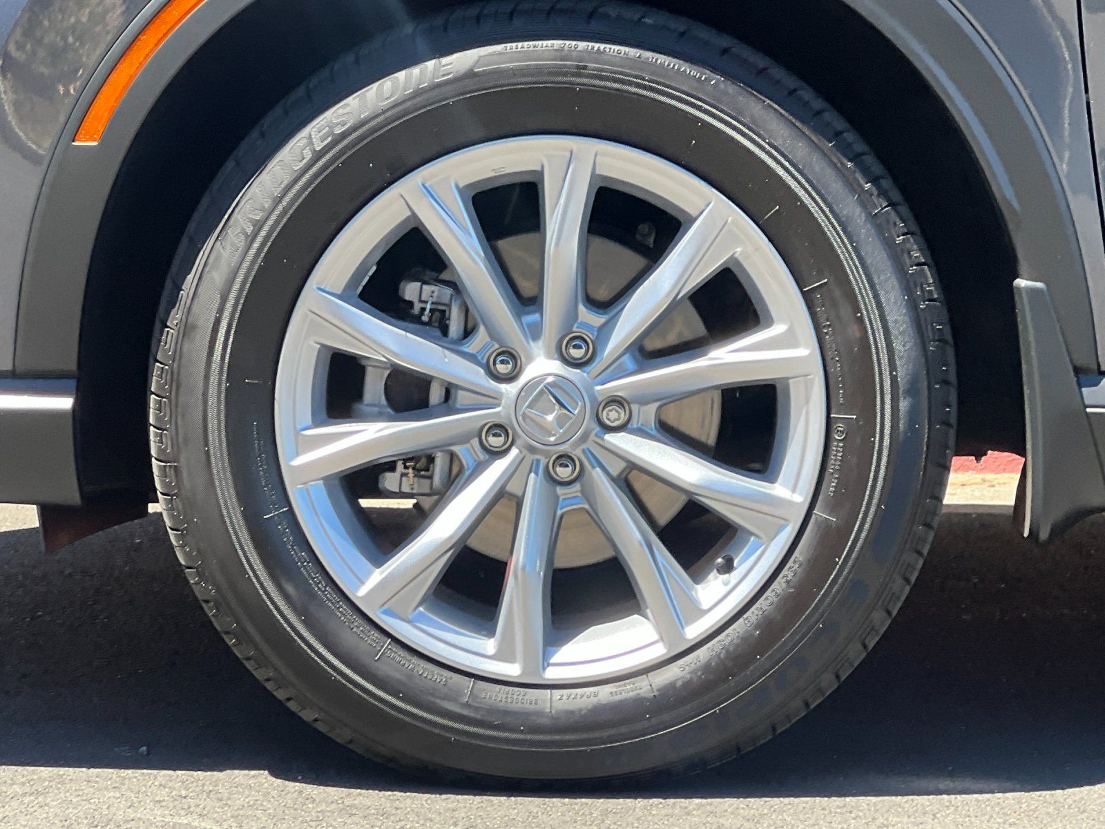 2025 Honda CR-V EX — full photo 25 of 28