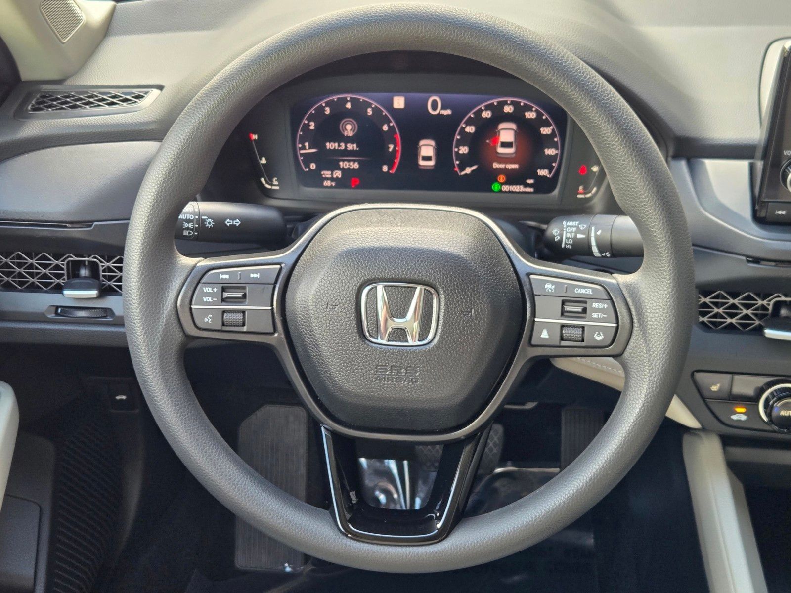 2025 Honda Accord SE — foto completa 15 de 28