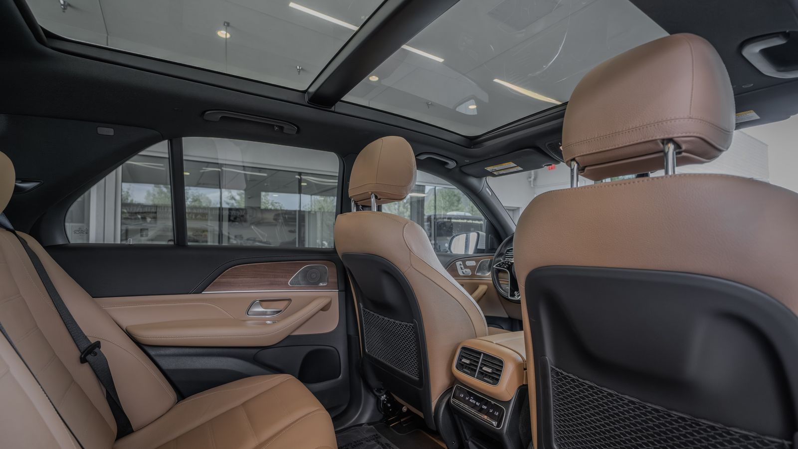 2024 Mercedes-Benz GLE GLE 350 — foto completa 28 de 35