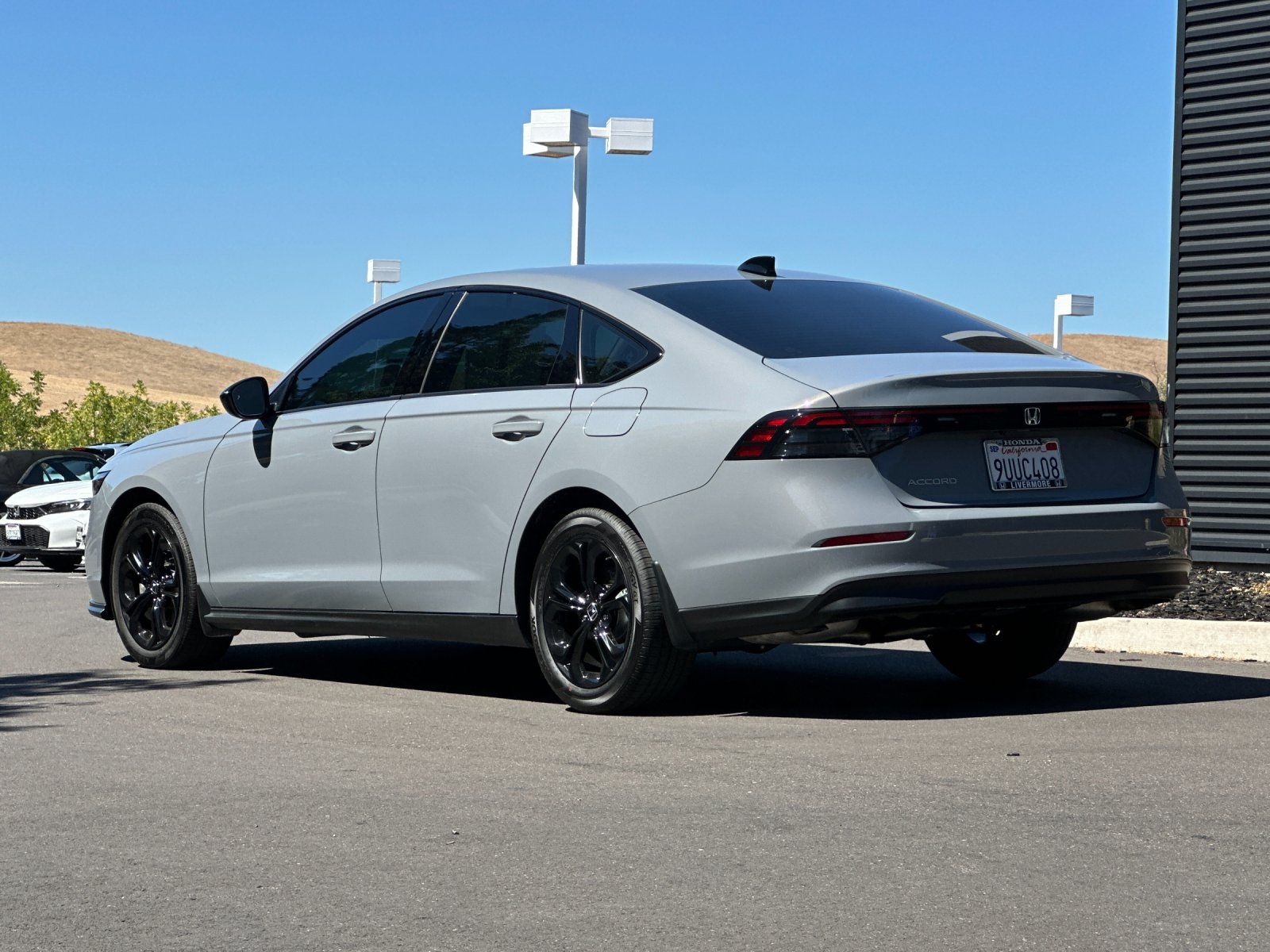 2025 Honda Accord SE — full photo 4 of 26