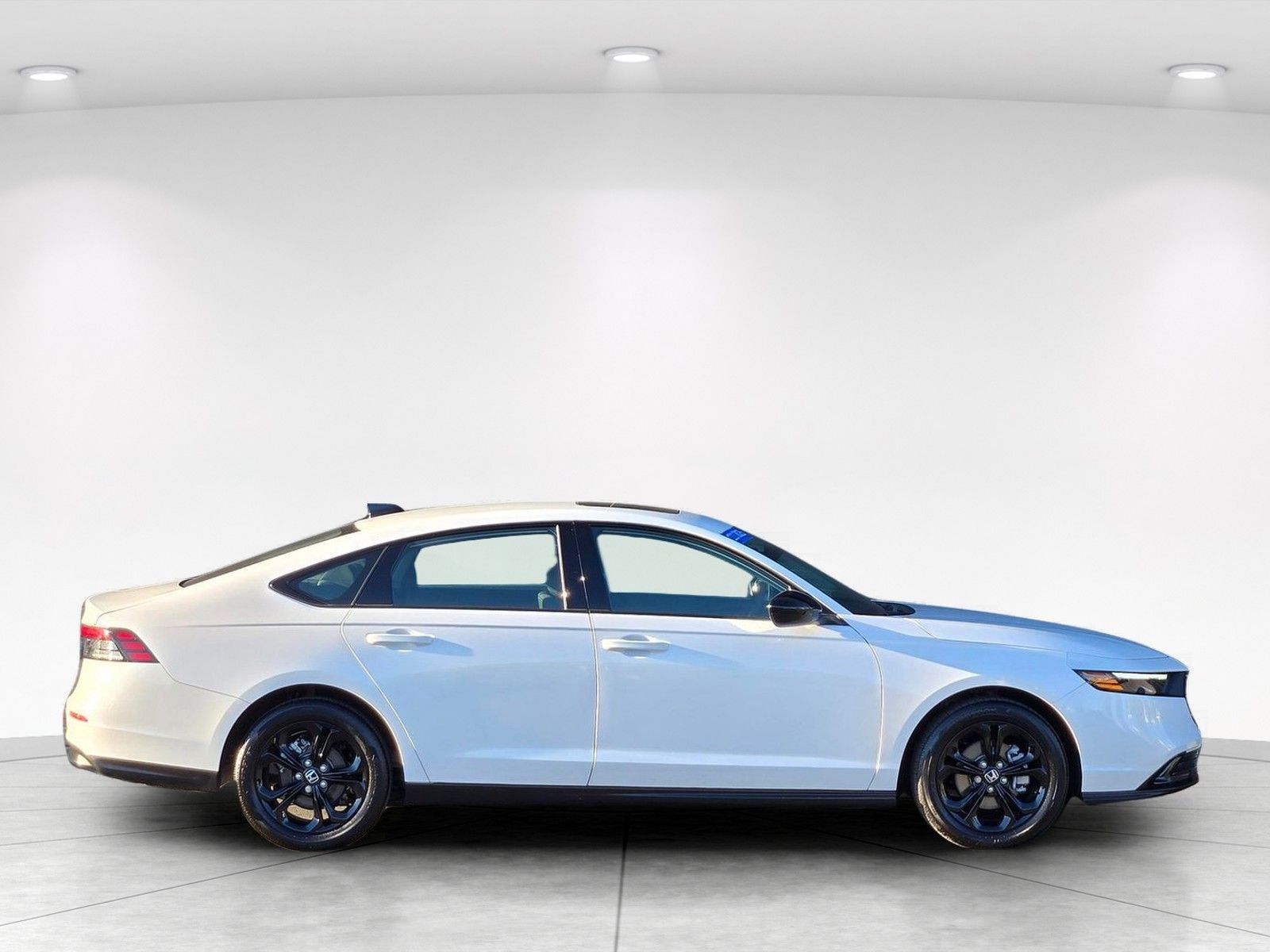 2025 Honda Accord SE — foto completa 9 de 28