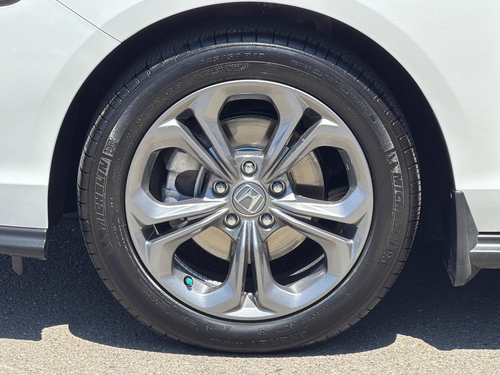 2024 Honda Accord EX — foto completa 24 de 27