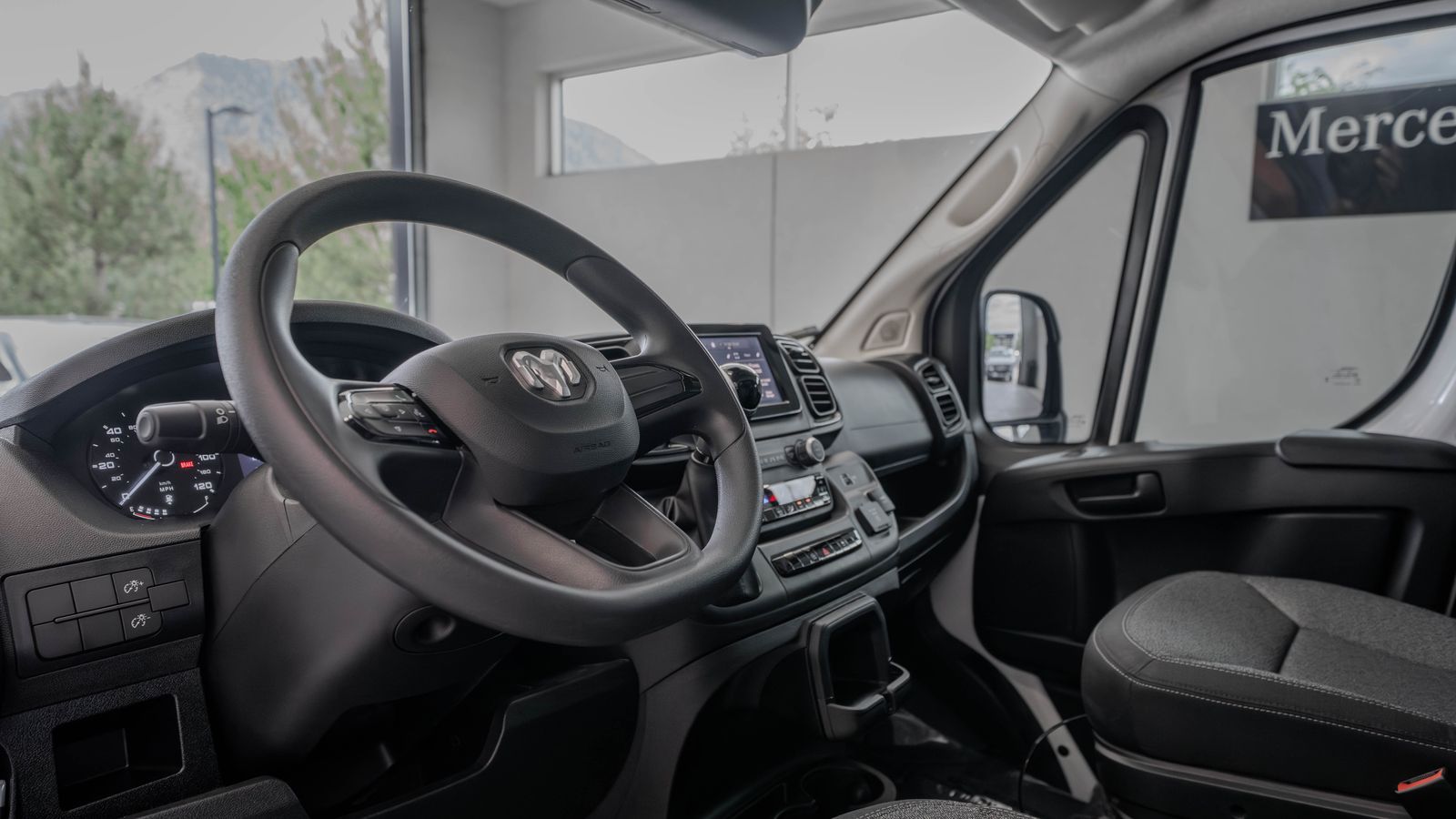 2024 Ram ProMaster 3500 High Roof — foto completa 7 de 37