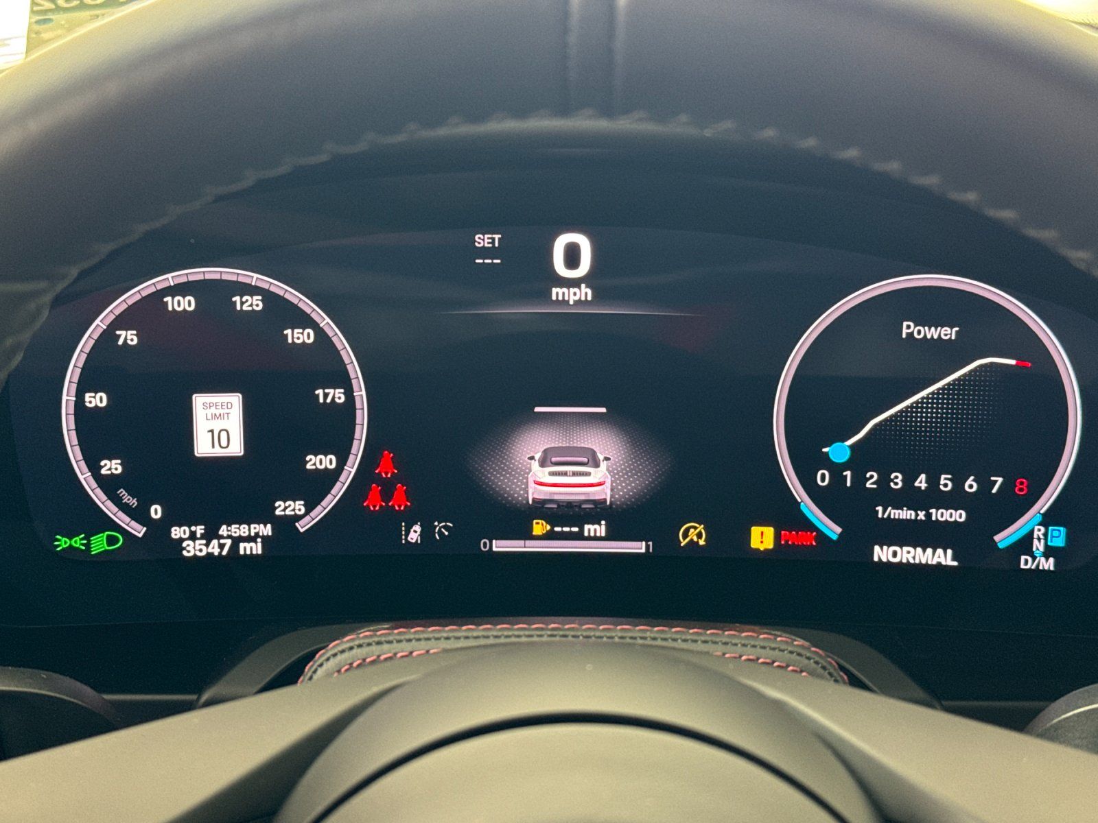 2025 Porsche 911 Carrera 4 GTS — full photo 24 of 28