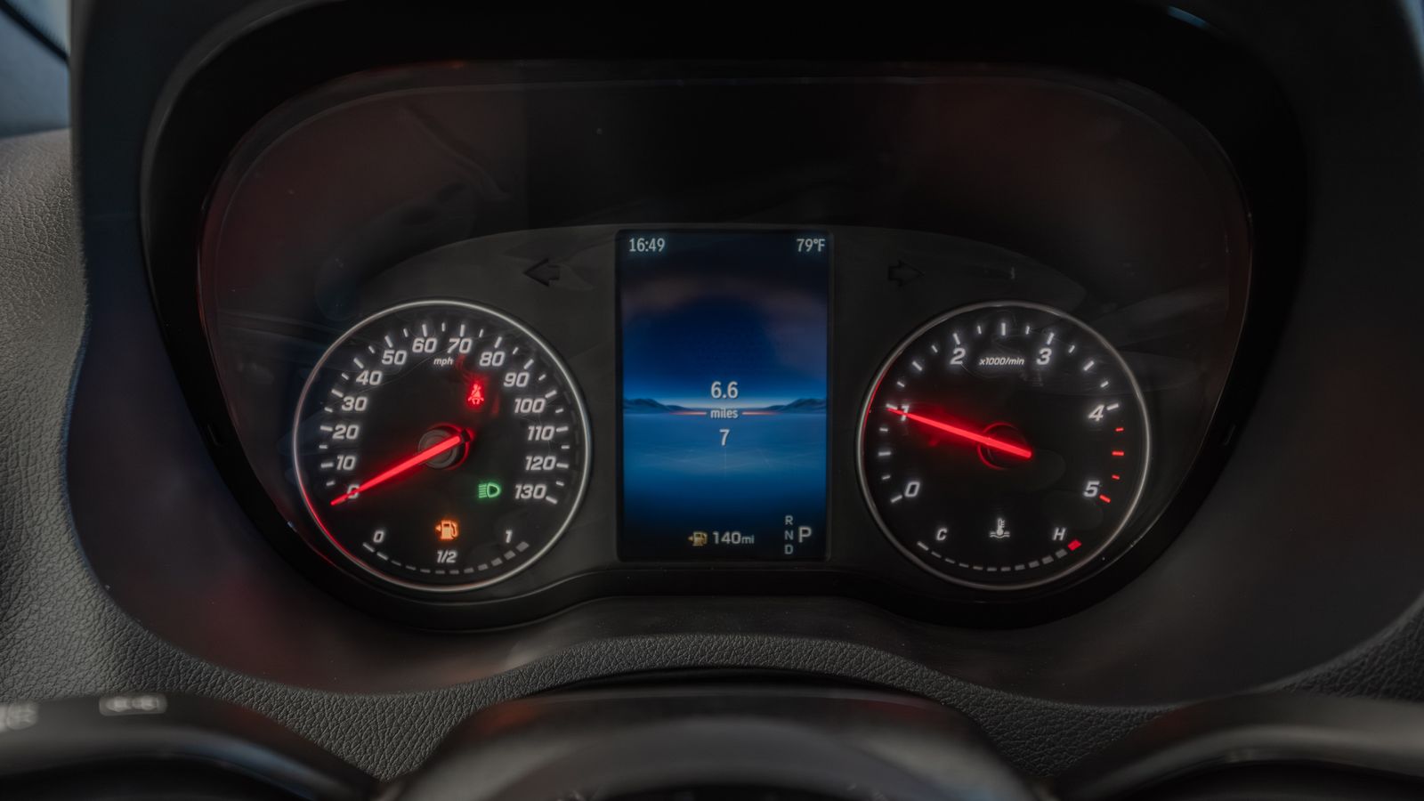 2025 Mercedes-Benz Sprinter 2500 Cargo 170 WB — foto completa 10 de 36