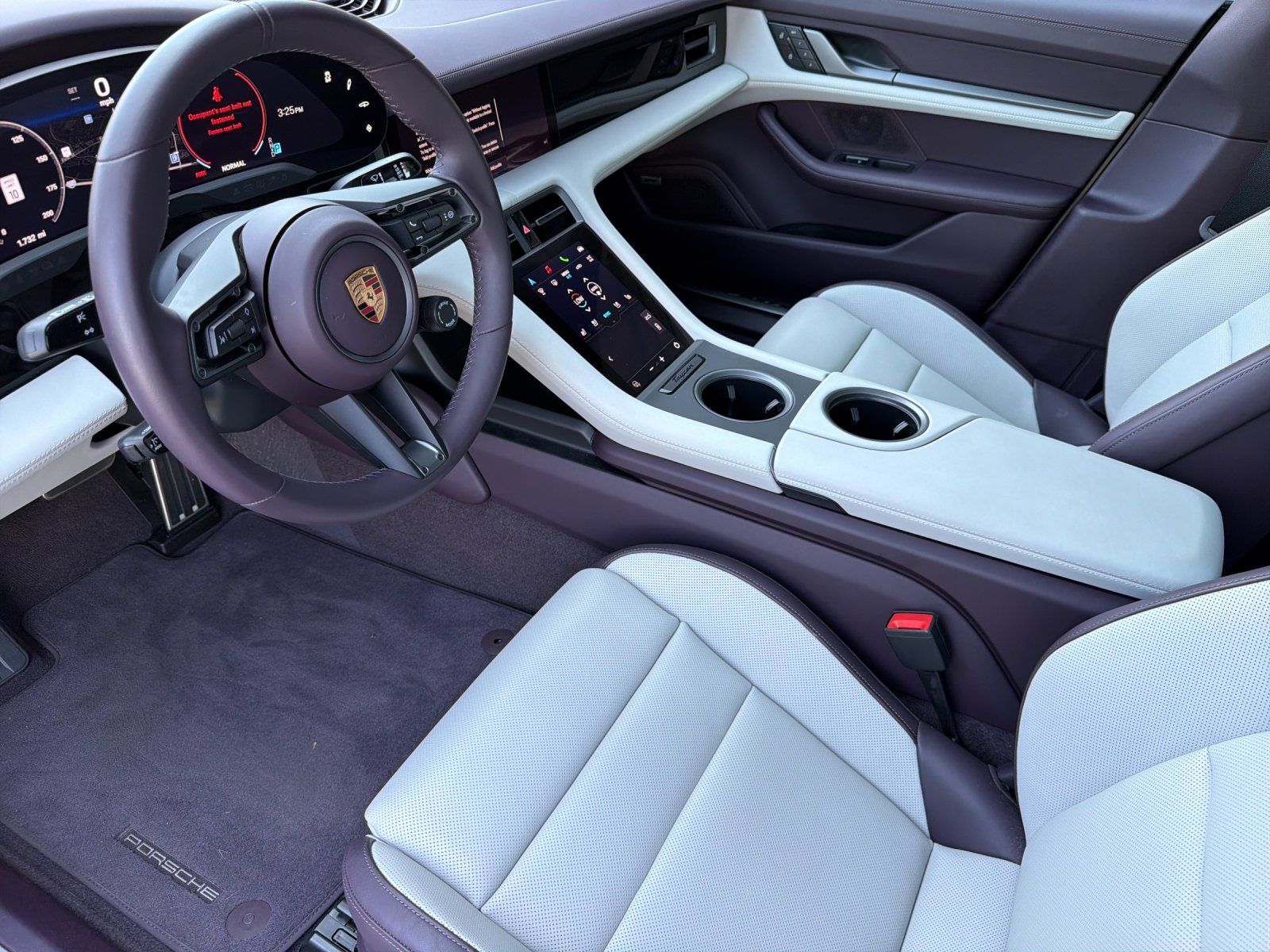 2026 Porsche Taycan Base — foto completa 4 de 28