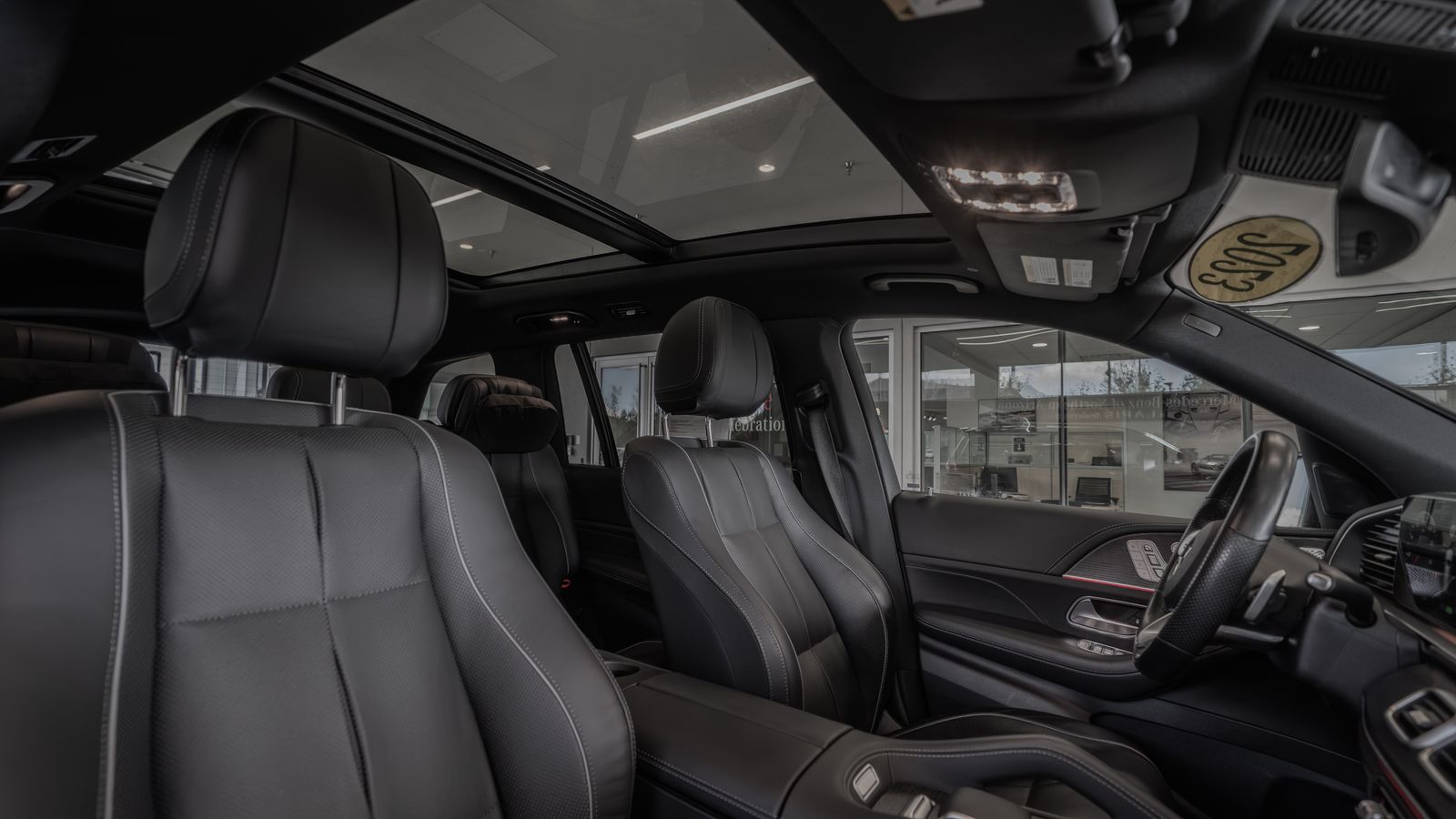2023 Mercedes-Benz GLS GLS 580 — full photo 32 of 35