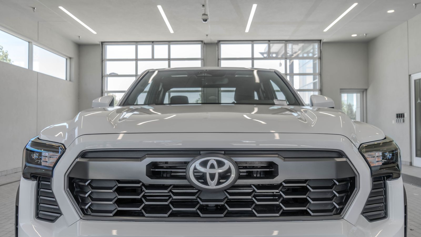 2025 Toyota Tacoma PreRunner — foto completa 21 de 29