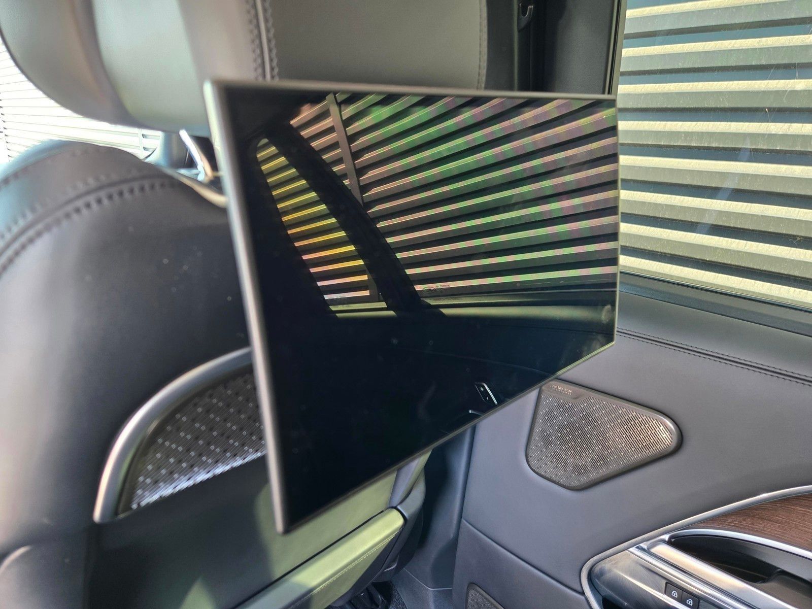 2024 Land Rover Range Rover Autobiography — full photo 12 of 46