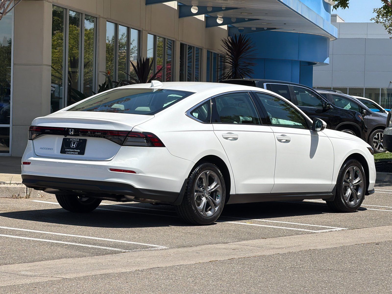 2024 Honda Accord EX — foto completa 6 de 27