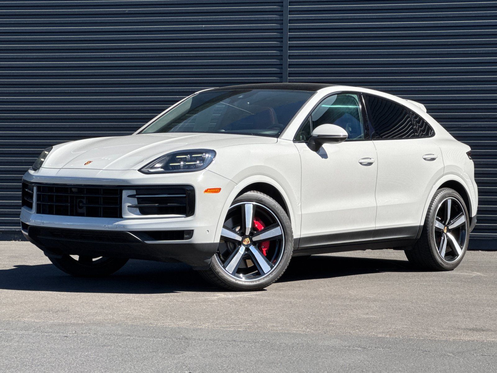 2024 Porsche Cayenne Coupe S — foto completa 1 de 29