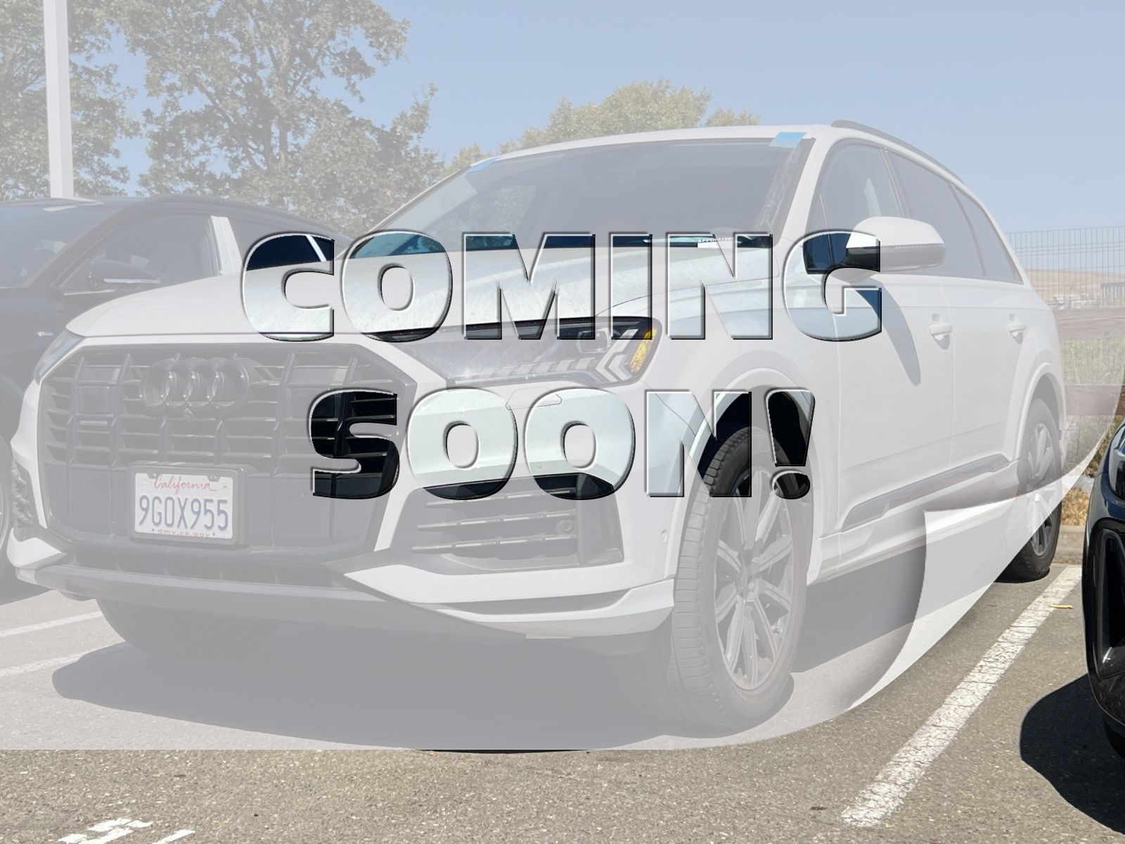 2023 Audi Q7 45 Premium Plus — full photo 1 of 3