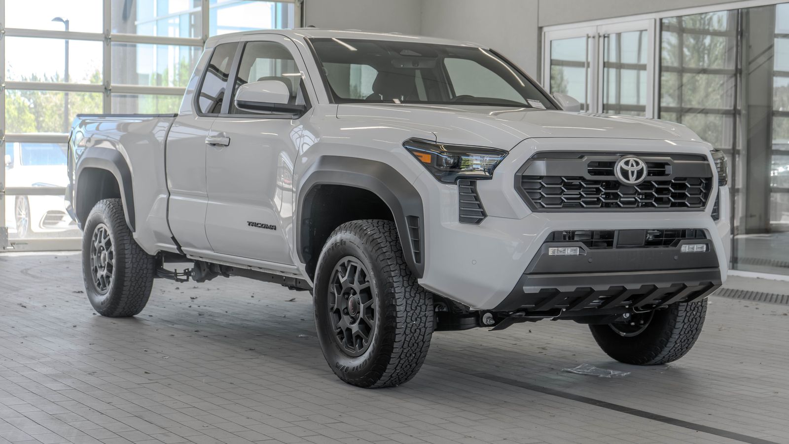 2025 Toyota Tacoma PreRunner — foto completa 20 de 29