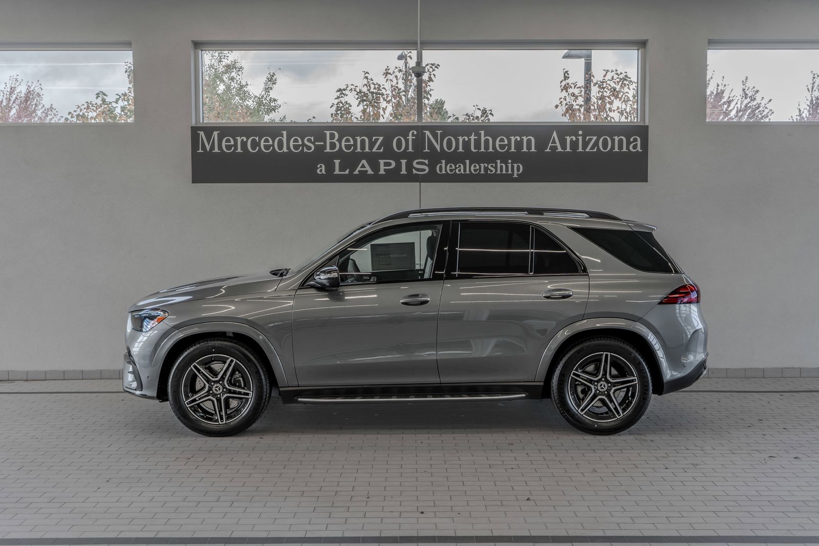 2026 Mercedes-Benz GLE GLE 450 — full photo 2 of 36