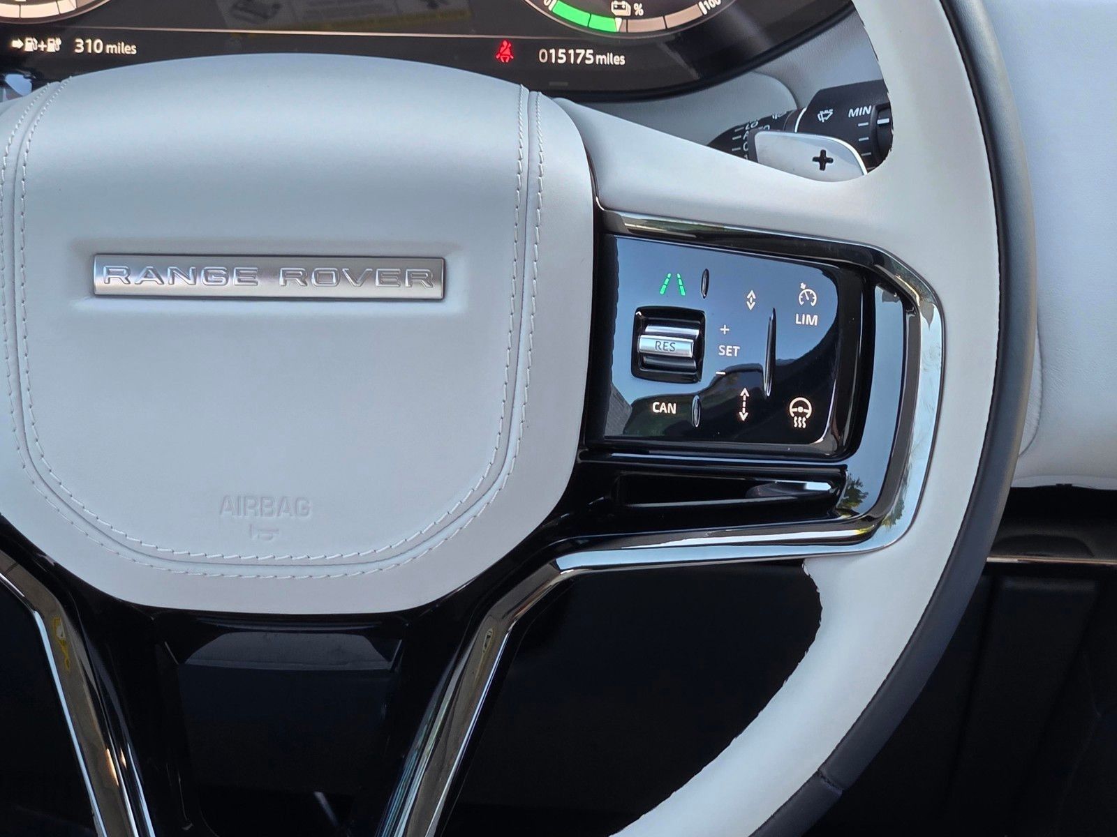 2024 Land Rover Range Rover Sport Plug-in Hybrid Autobiography — full photo 16 of 45