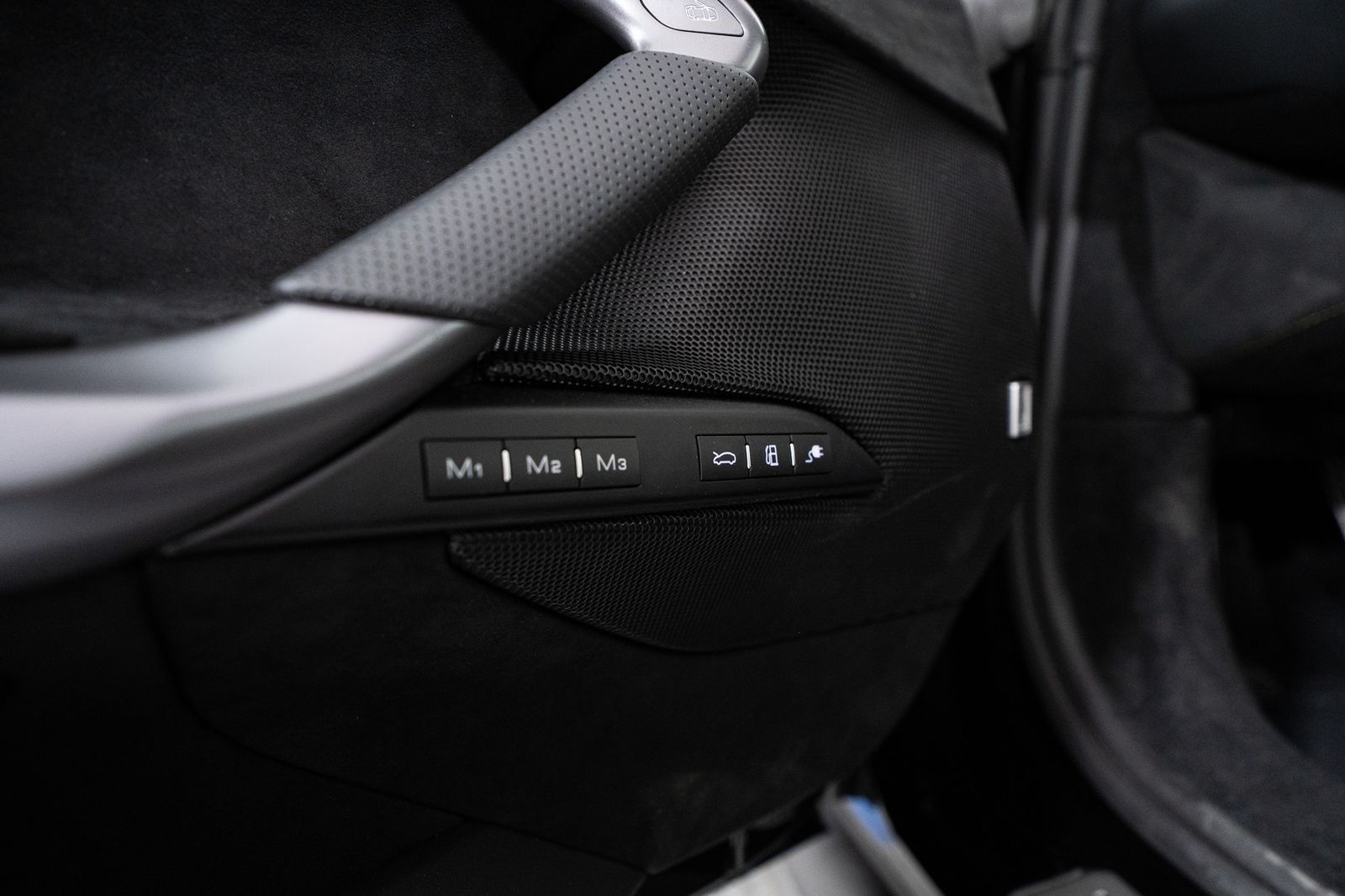 2024 Ferrari 296 GTB — full photo 16 of 41
