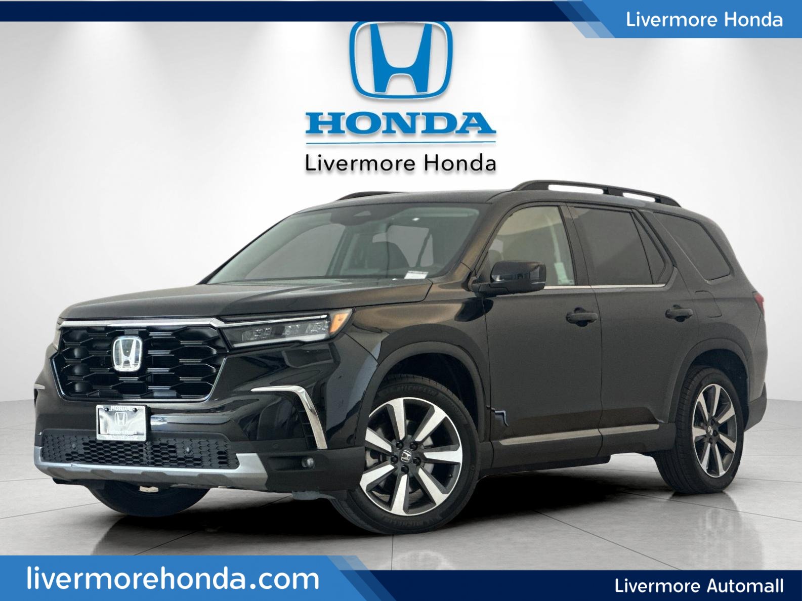 2025 Honda Pilot Touring — foto 1 de 29