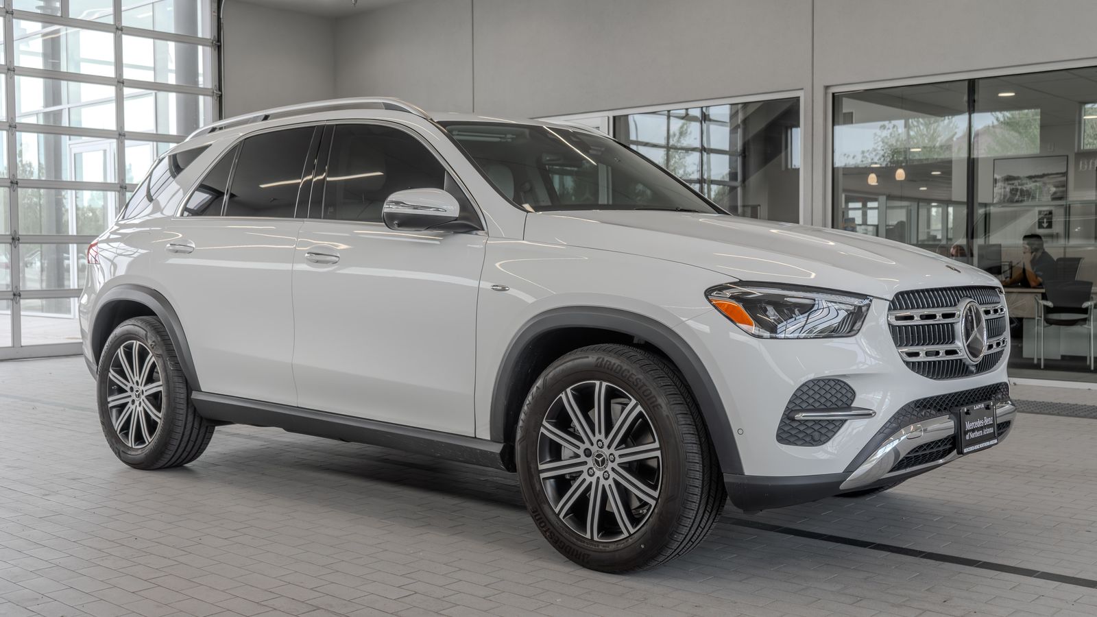 2025 Mercedes-Benz GLE GLE 450e — foto completa 11 de 34