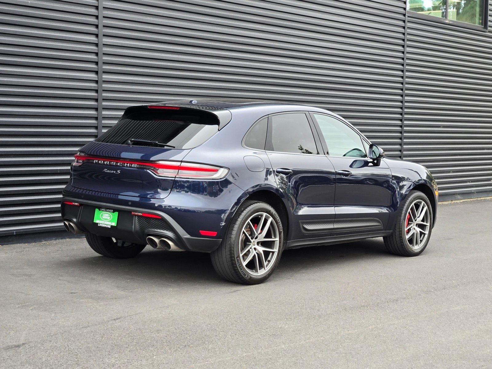 2022 Porsche Macan S — full photo 6 of 45