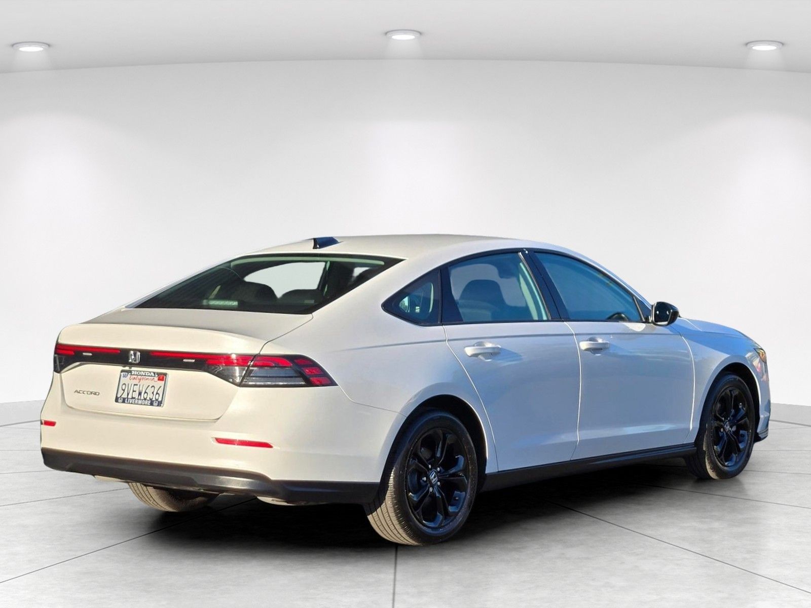 2025 Honda Accord SE — foto completa 8 de 28
