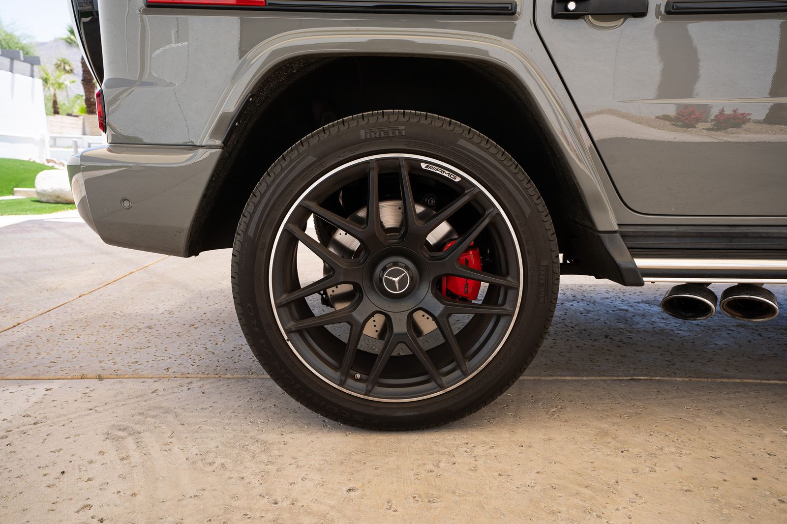 2023 Mercedes-Benz G-Class G 63 AMG® — foto completa 43 de 45