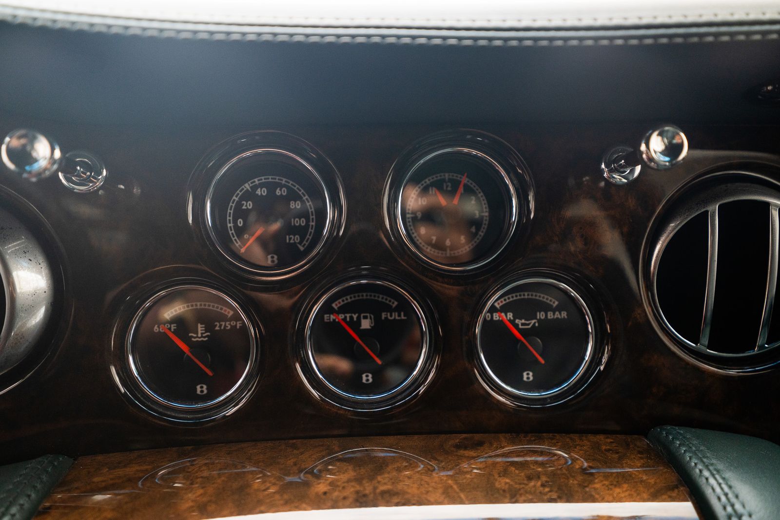 2005 Bentley Arnage T — foto completa 25 de 54