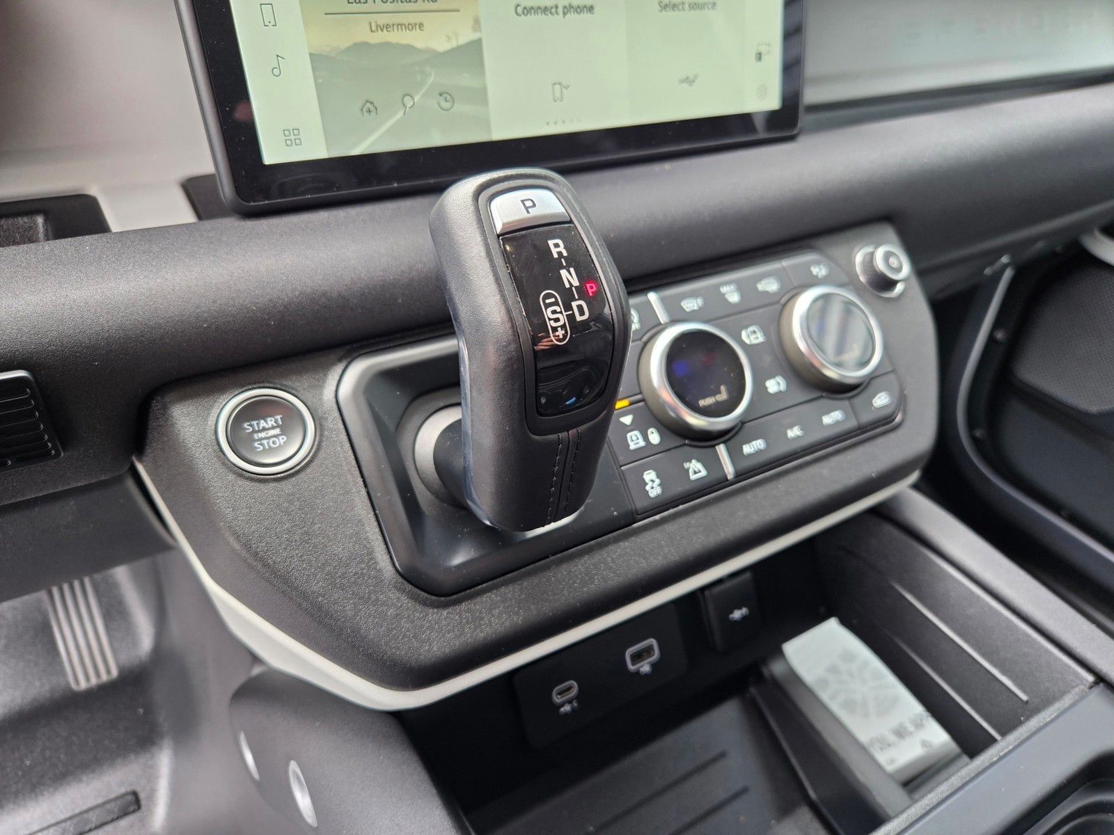 2020 Land Rover Defender 110 SE — foto completa 22 de 45
