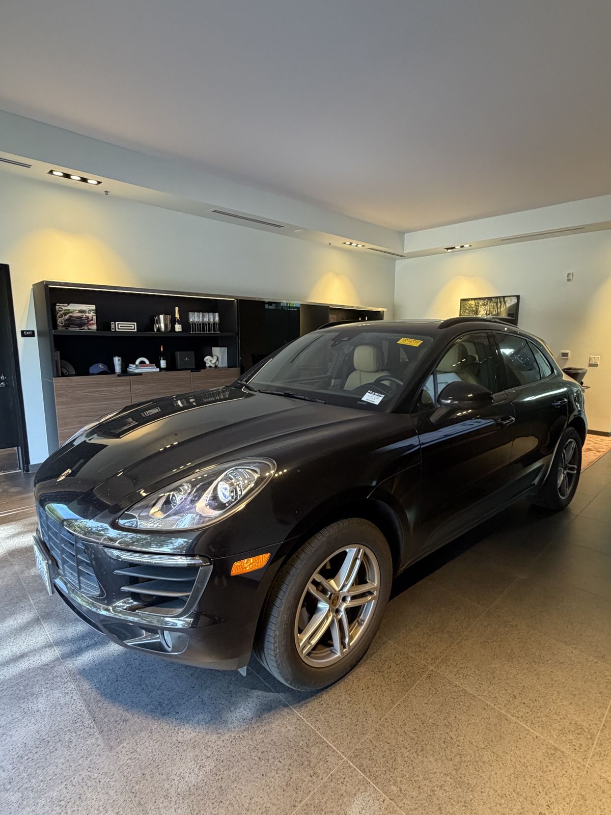 2018 Porsche Macan Base — foto completa 3 de 7