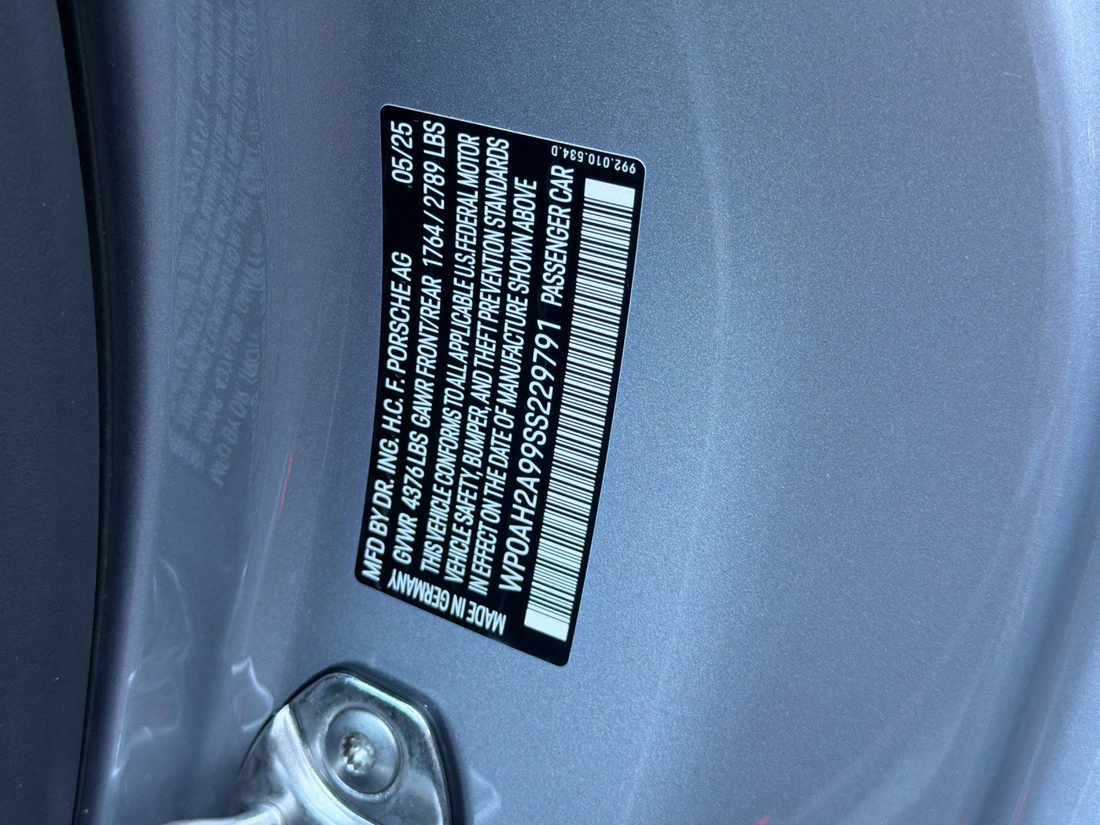 2025 Porsche 911 Carrera S — full photo 26 of 26