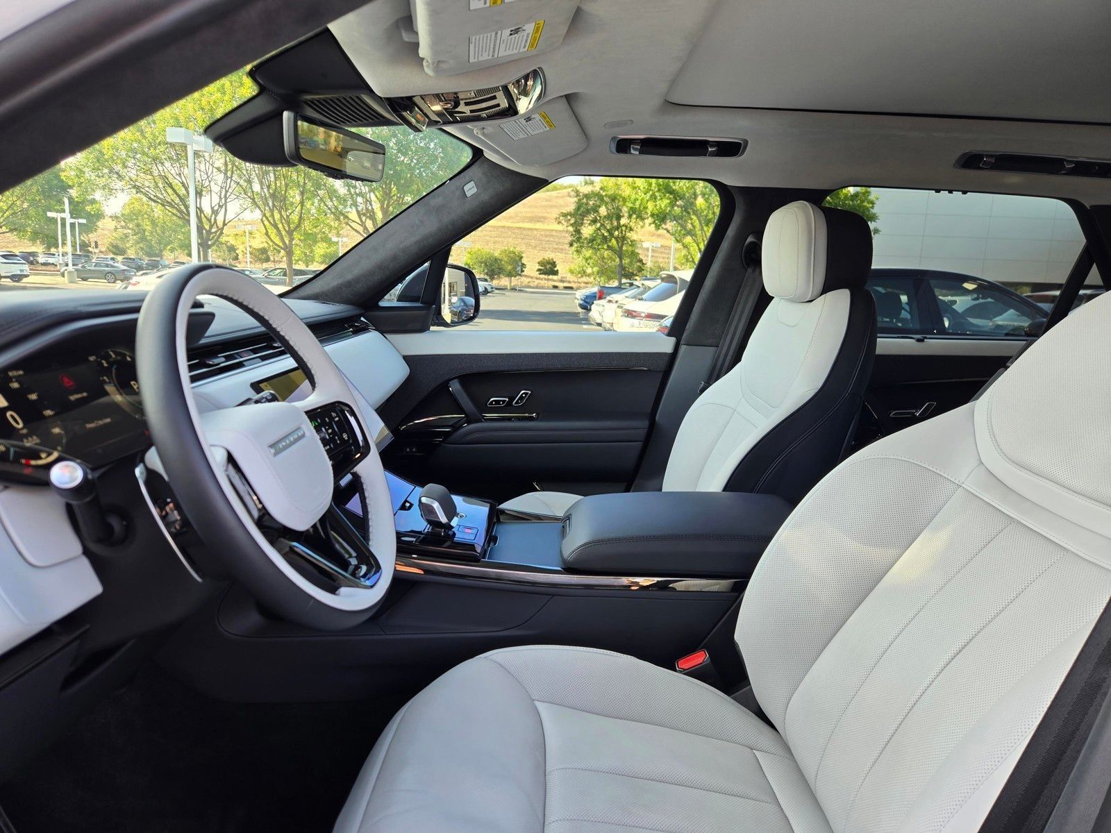 2024 Land Rover Range Rover Sport Plug-in Hybrid Autobiography — full photo 26 of 45