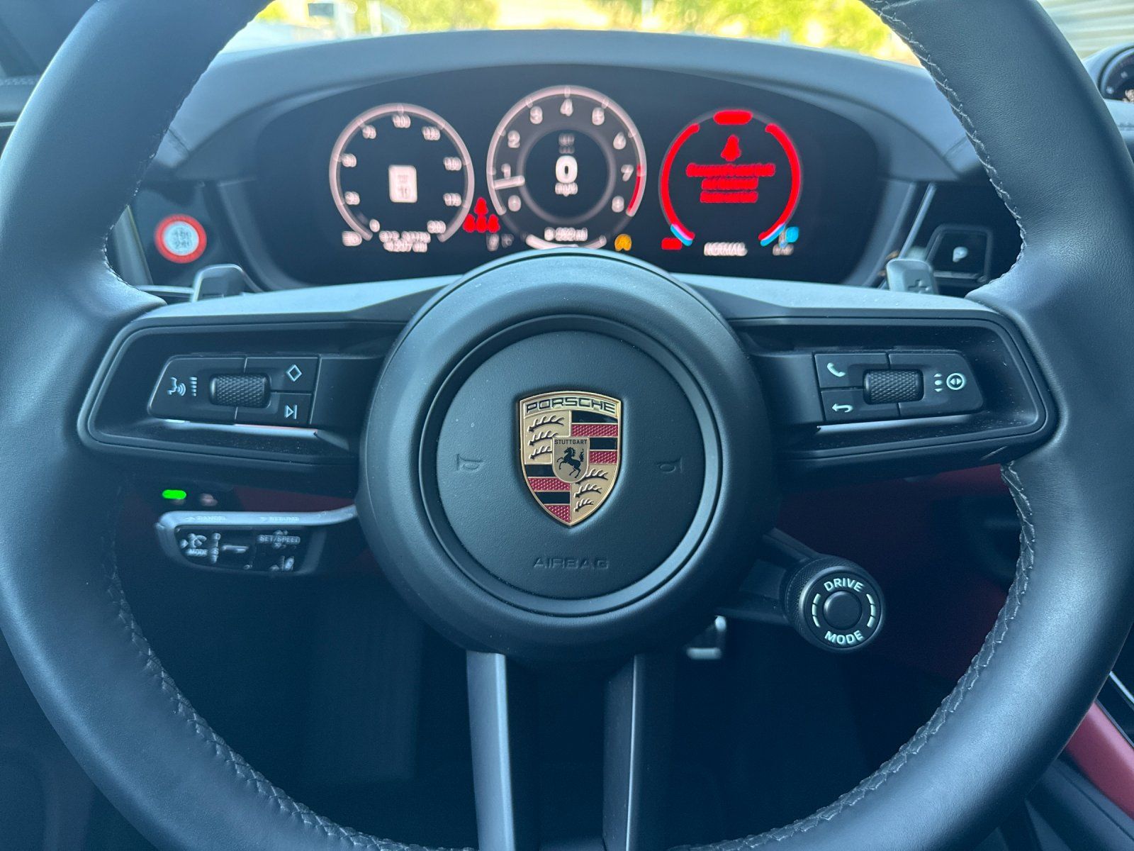 2026 Porsche Cayenne Coupe S — full photo 23 of 28