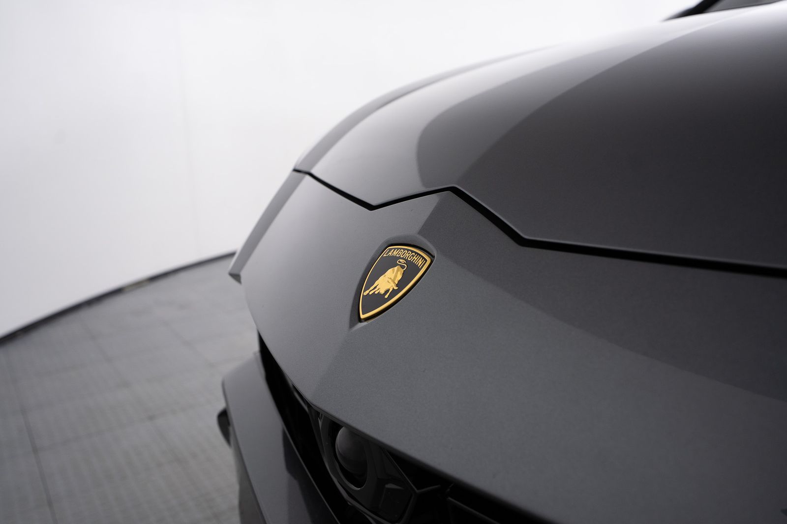 2020 Lamborghini Urus — foto completa 12 de 53