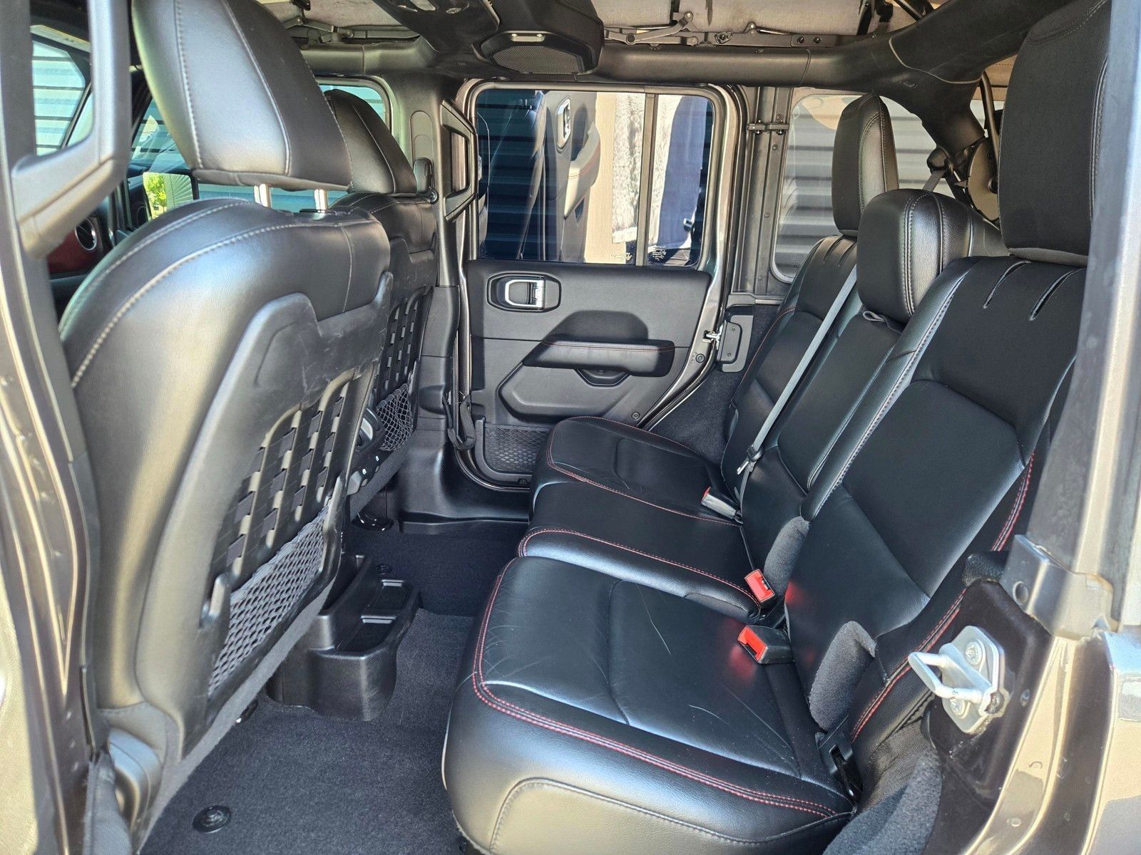 2020 Jeep Wrangler Unlimited Rubicon — foto completa 10 de 45