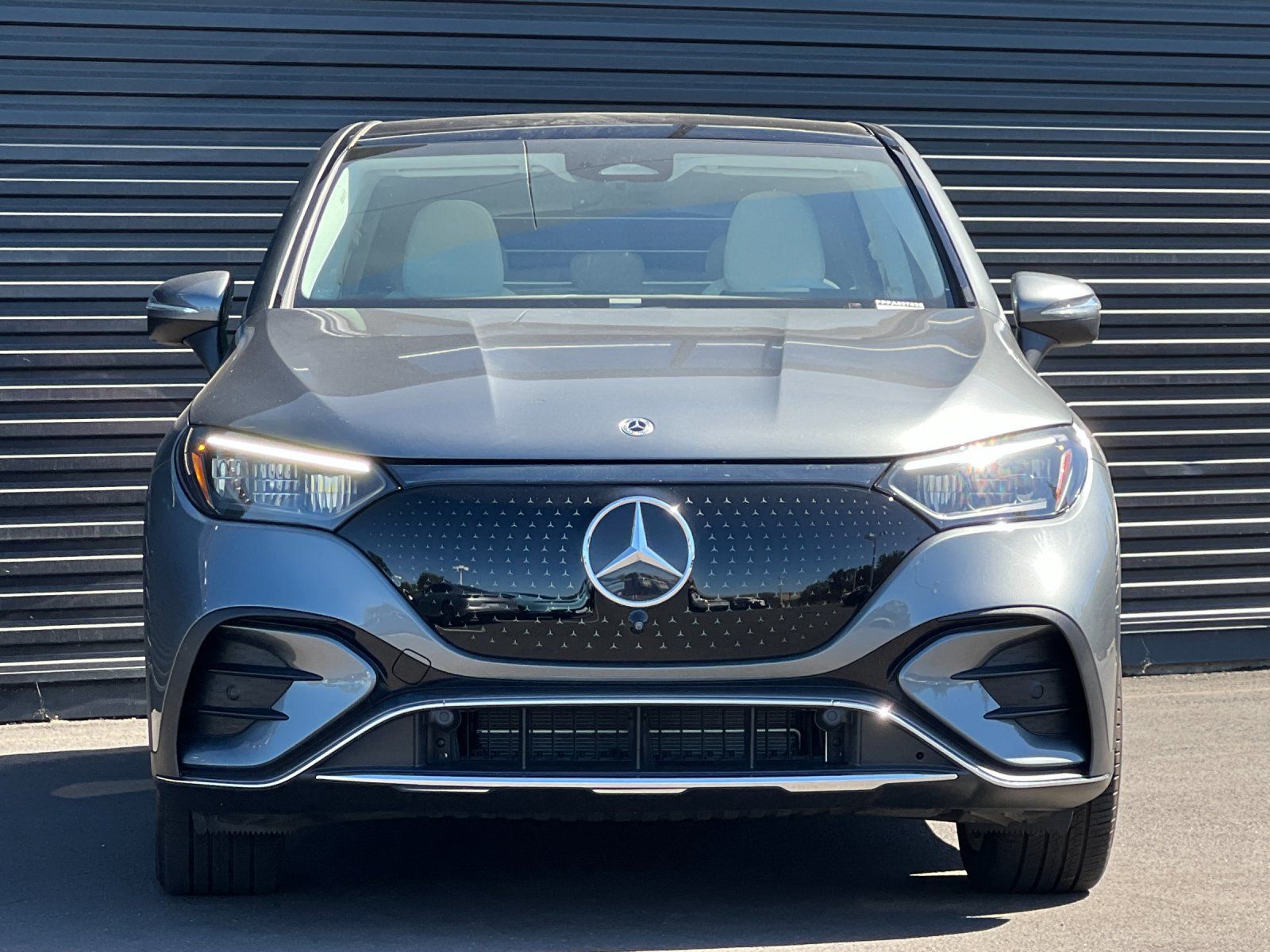 2023 Mercedes-Benz EQE 350+ SUV — full photo 11 of 28