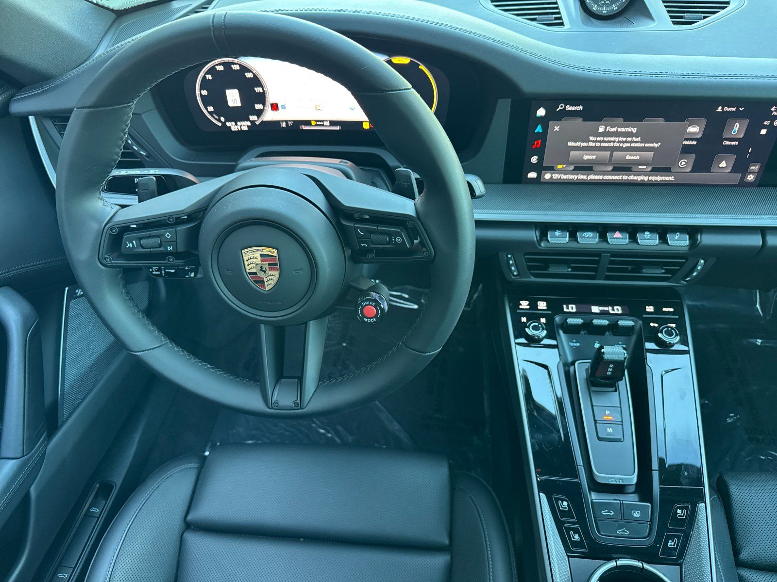 2025 Porsche 911 Carrera S — full photo 13 of 28