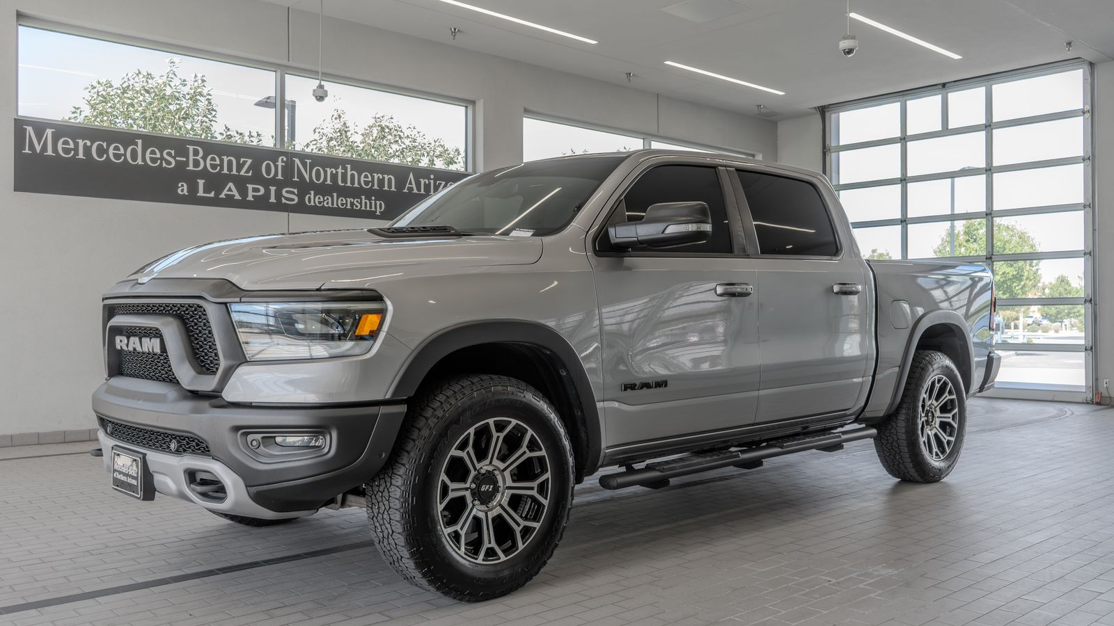 2020 Ram 1500 Rebel — foto completa 3 de 34