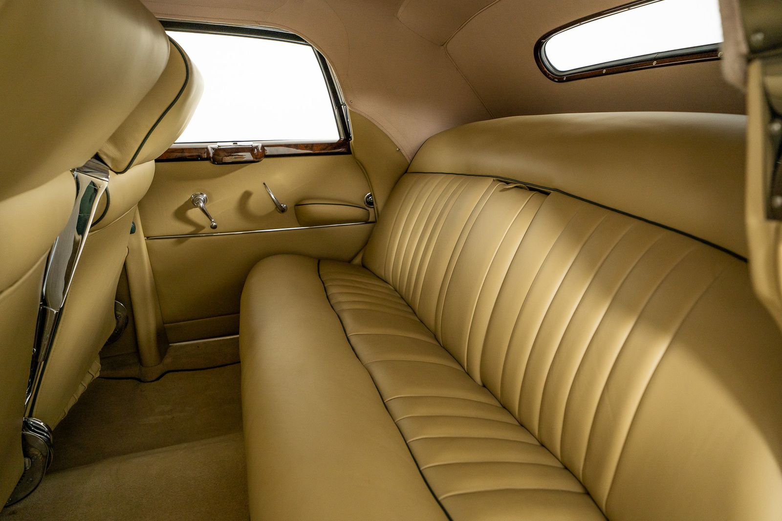 1953 Mercedes-Benz 300-Class — full photo 35 of 100