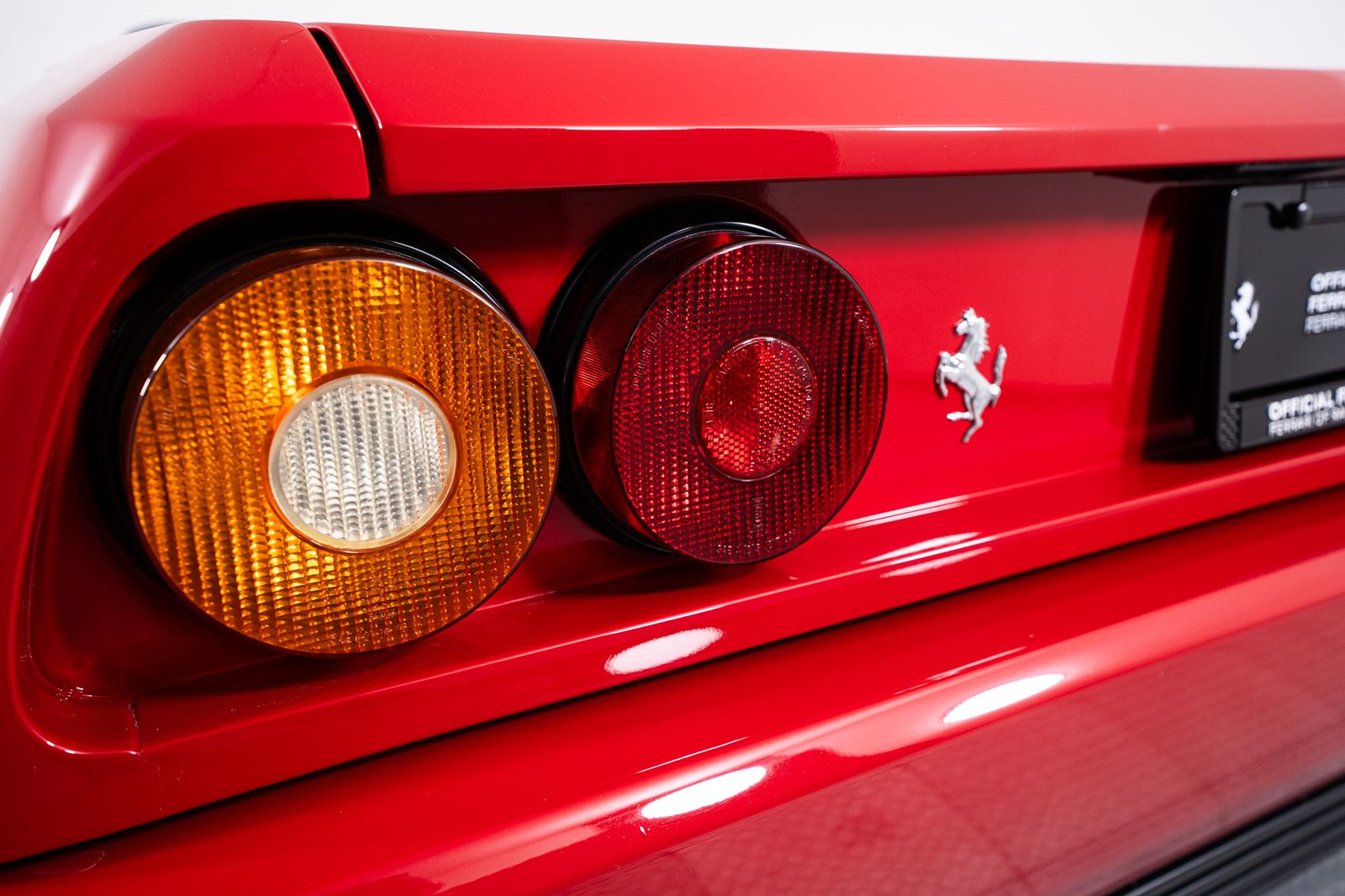 1992 Ferrari Mondial T — full photo 18 of 38
