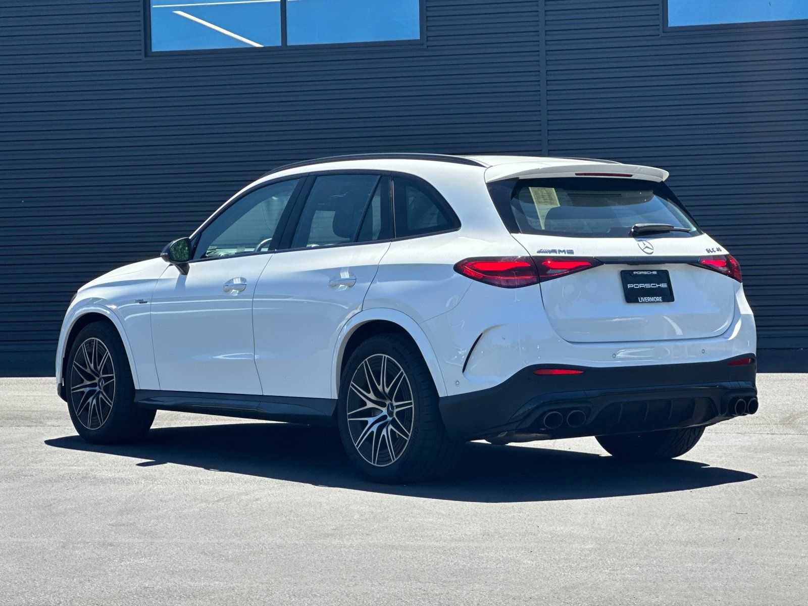 2025 Mercedes-Benz GLC GLC 43 AMG® — foto completa 4 de 28