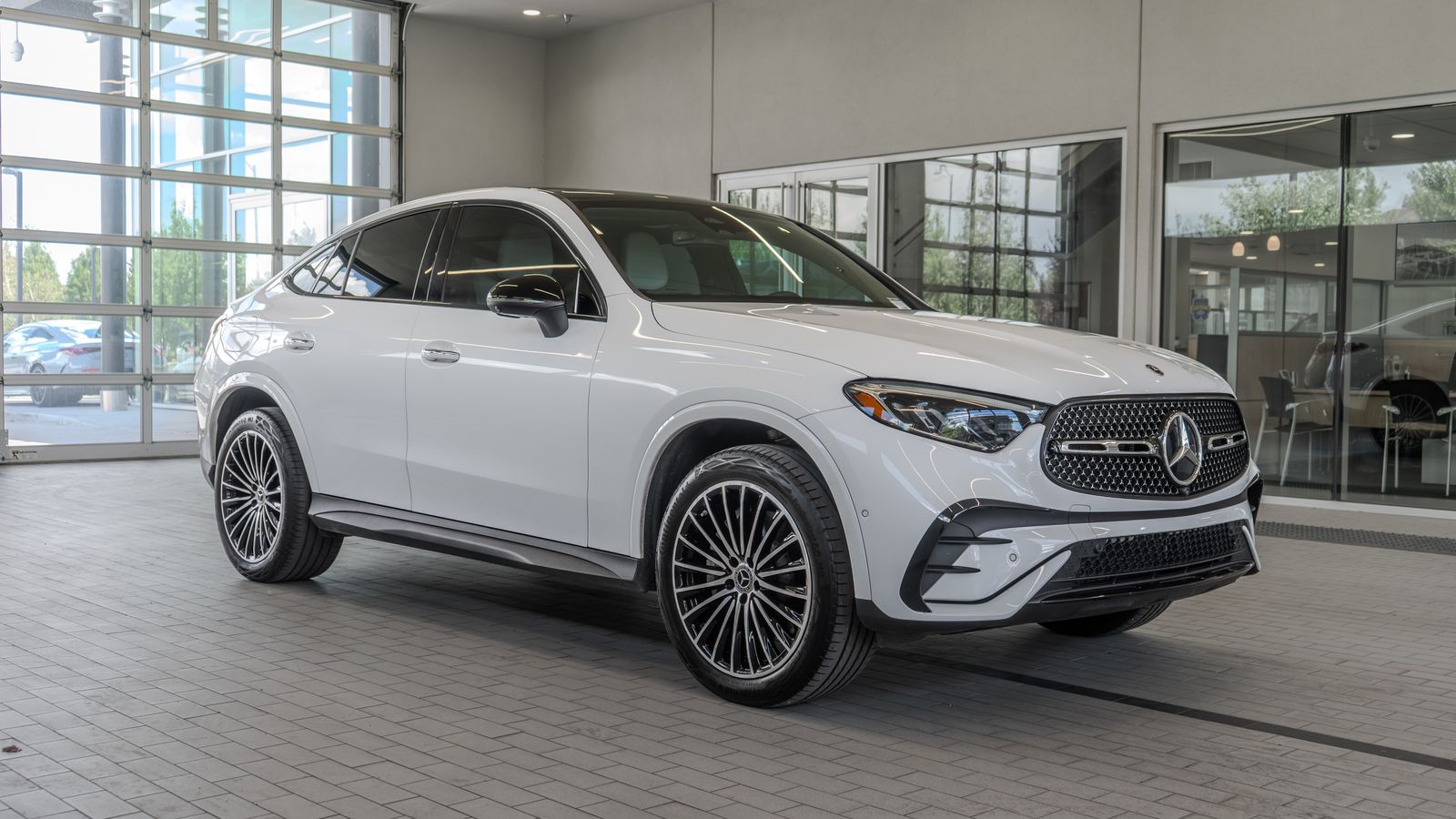 2024 Mercedes-Benz GLC GLC 300 Coupe — full photo 12 of 35